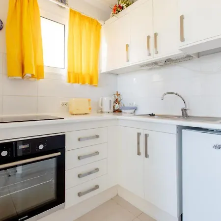 Apartment Golf Park Ocean View: Cozy With Terraces And Pools San Miguel de Abona